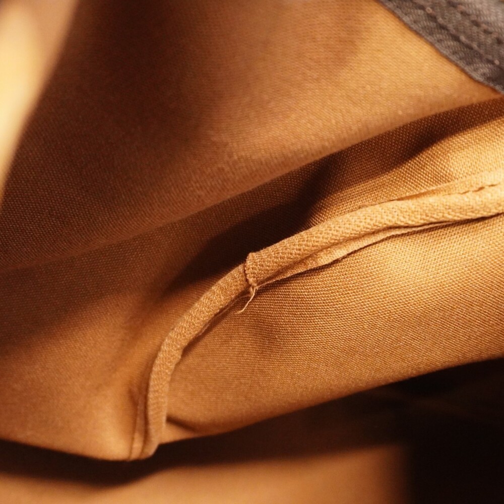 LOUIS VUITTON Brown Monogram Keepall 55 Boston Bag - Picture 15 of 16